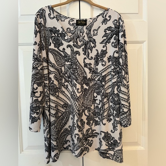 Bob Mackie Tops - Bob Mackie Wearable Art Floral Long Sleeve Vneck Blouse NWOT Size 2X